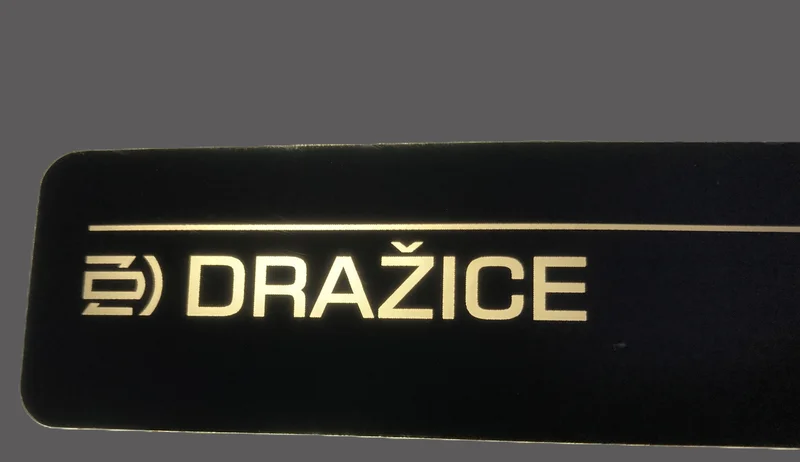 difúzní lak slouží k rovnoměrnému rozptylu bodového světla