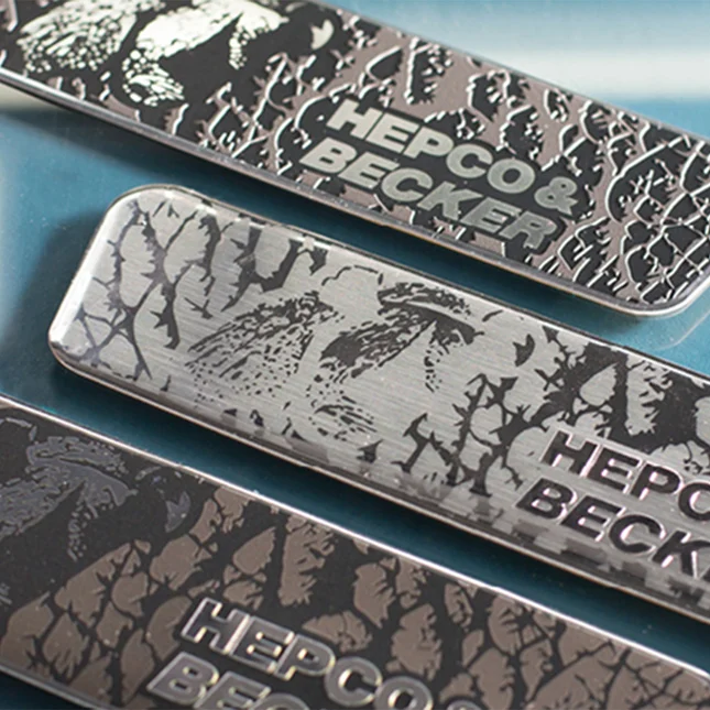 3 Varianten der Aluminiumschilder für Hepco & Becker