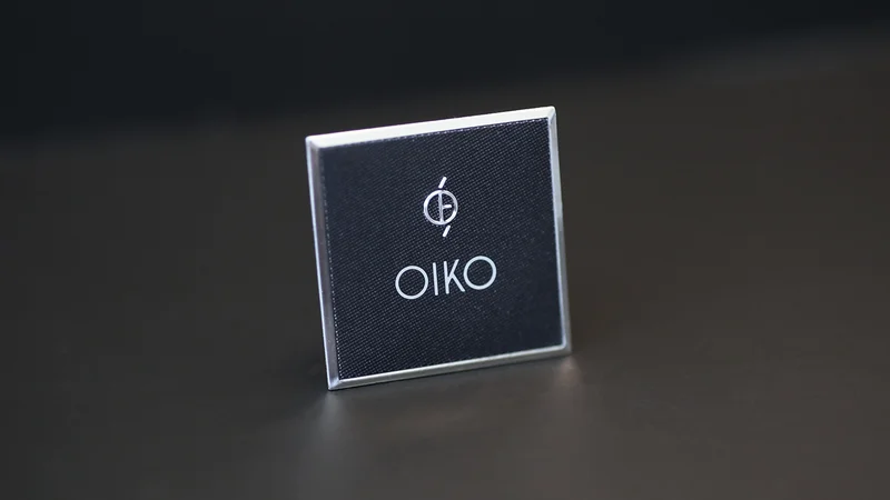 Hochwertige Labels: Aluminium 3D mit Strukturlack für einen einzigartigen Look