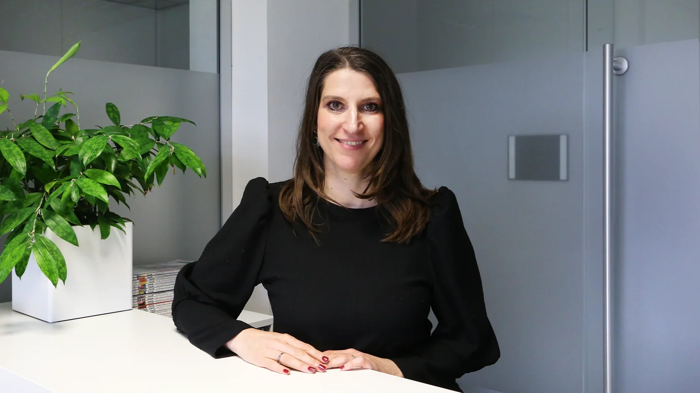 Silke Siegmann, your personal contact for premium product labelling