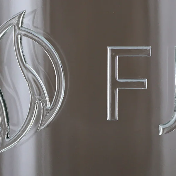 CHROMOTION® Transparent: Edle Kennzeichnung von Glas, Flaschen und Flacons