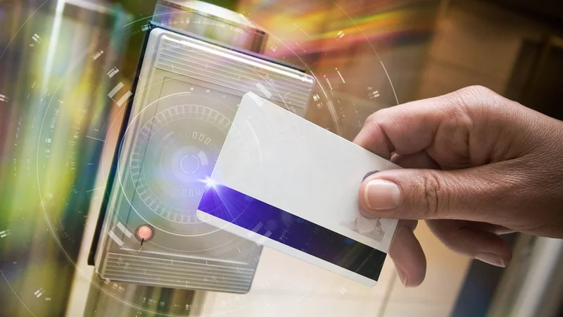Zutrittkontrolle und Zeiterfassung mit RFID/NFC